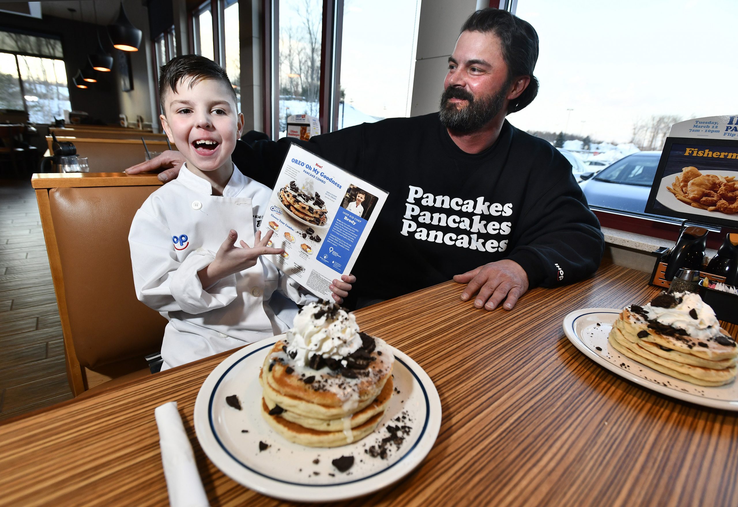 IHOP Kid Chef - Logo - https://s41078.pcdn.co/wp-content/uploads/2020/08/Community-Nonprofit_Childrens-Miracle-Network-Hospitals-scaled.jpg