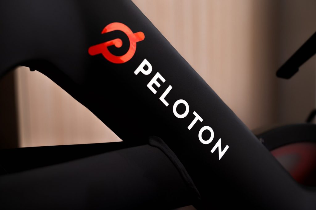 Peloton’s year of bad headlines didn’t faze its consumers