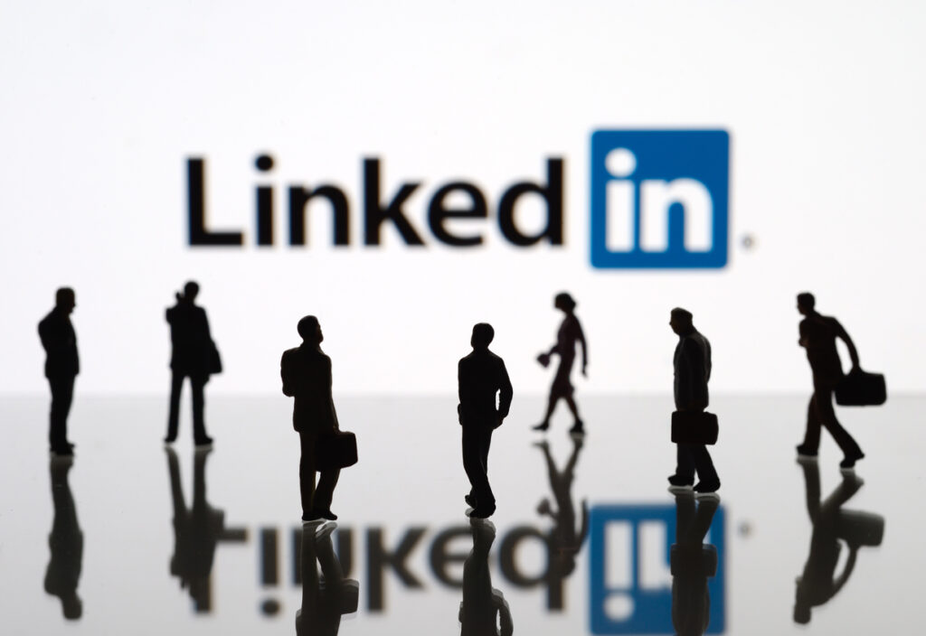 How to become a thought leader on LinkedIn